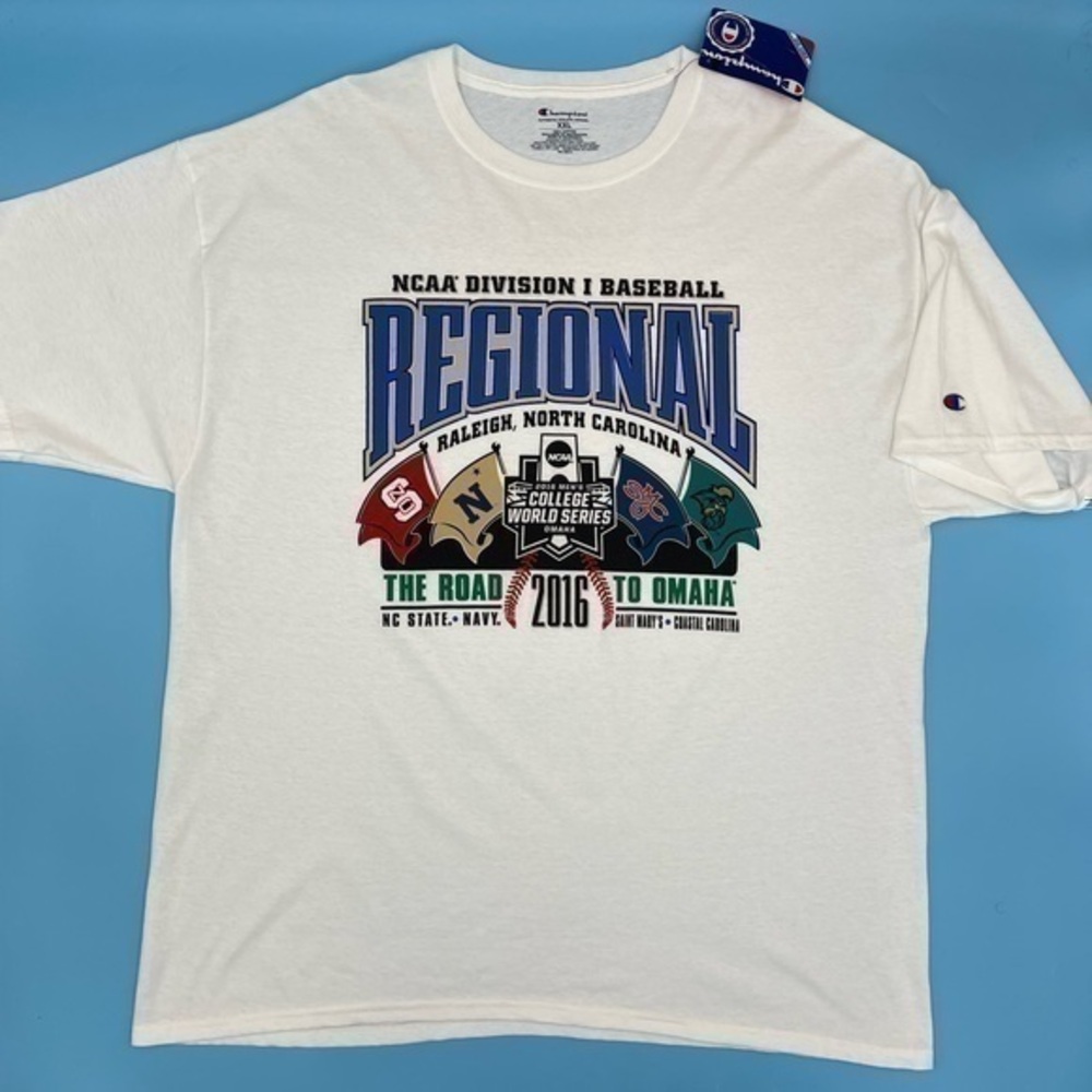 NWT- Champion Embroidered 2016 NCAA College World Series Omaha T-Shirt - Picture 1 of 3